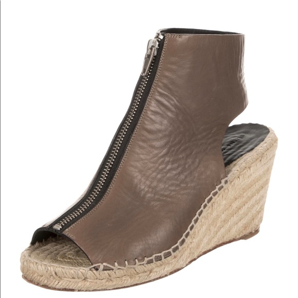 Celine Leather Espadrille Wedges Size 8 IT 38 - Picture 2 of 4